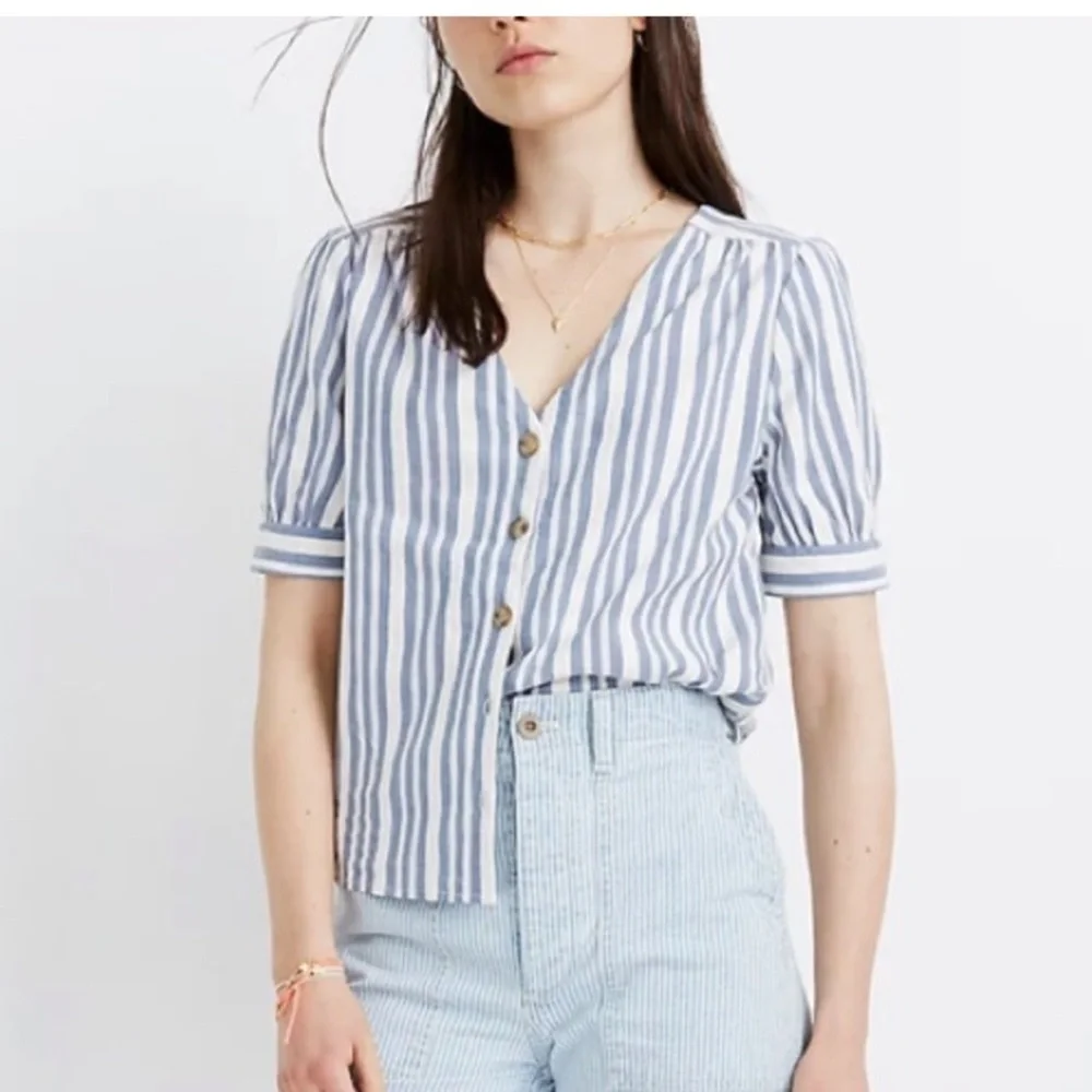 Madewell blue white striped button down short sleeve top